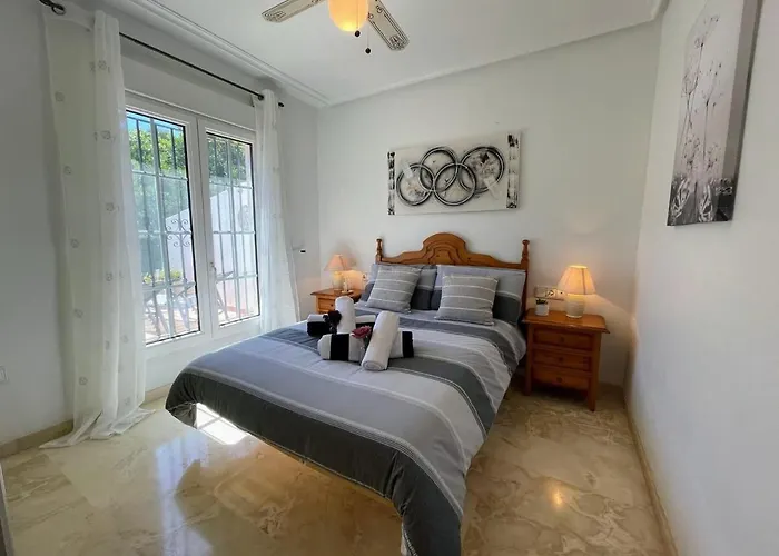 South Facing Dolses - Comm Pool Ld186 *